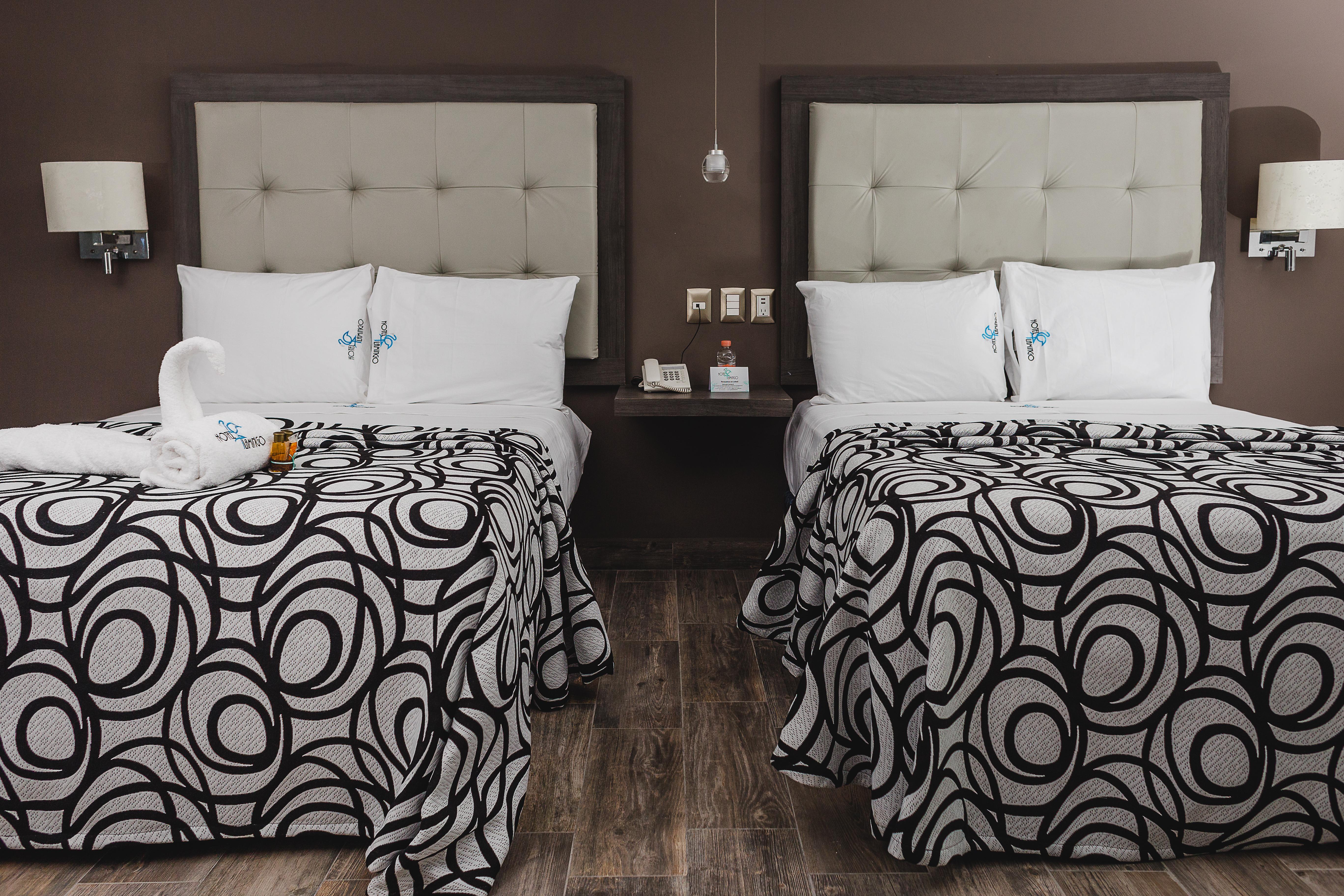 Hotel Flamingo Merida Bagian luar foto
