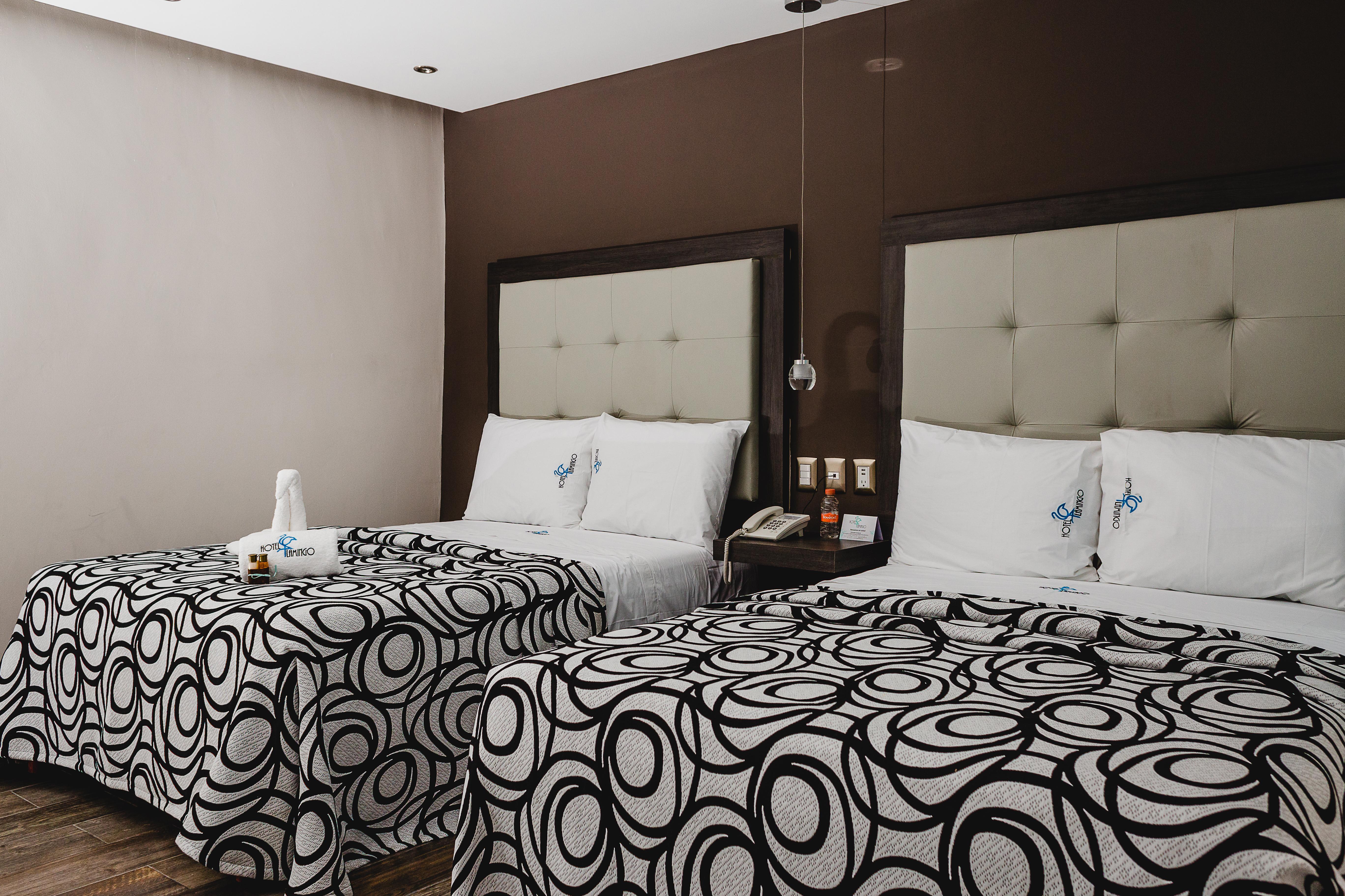 Hotel Flamingo Merida Bagian luar foto